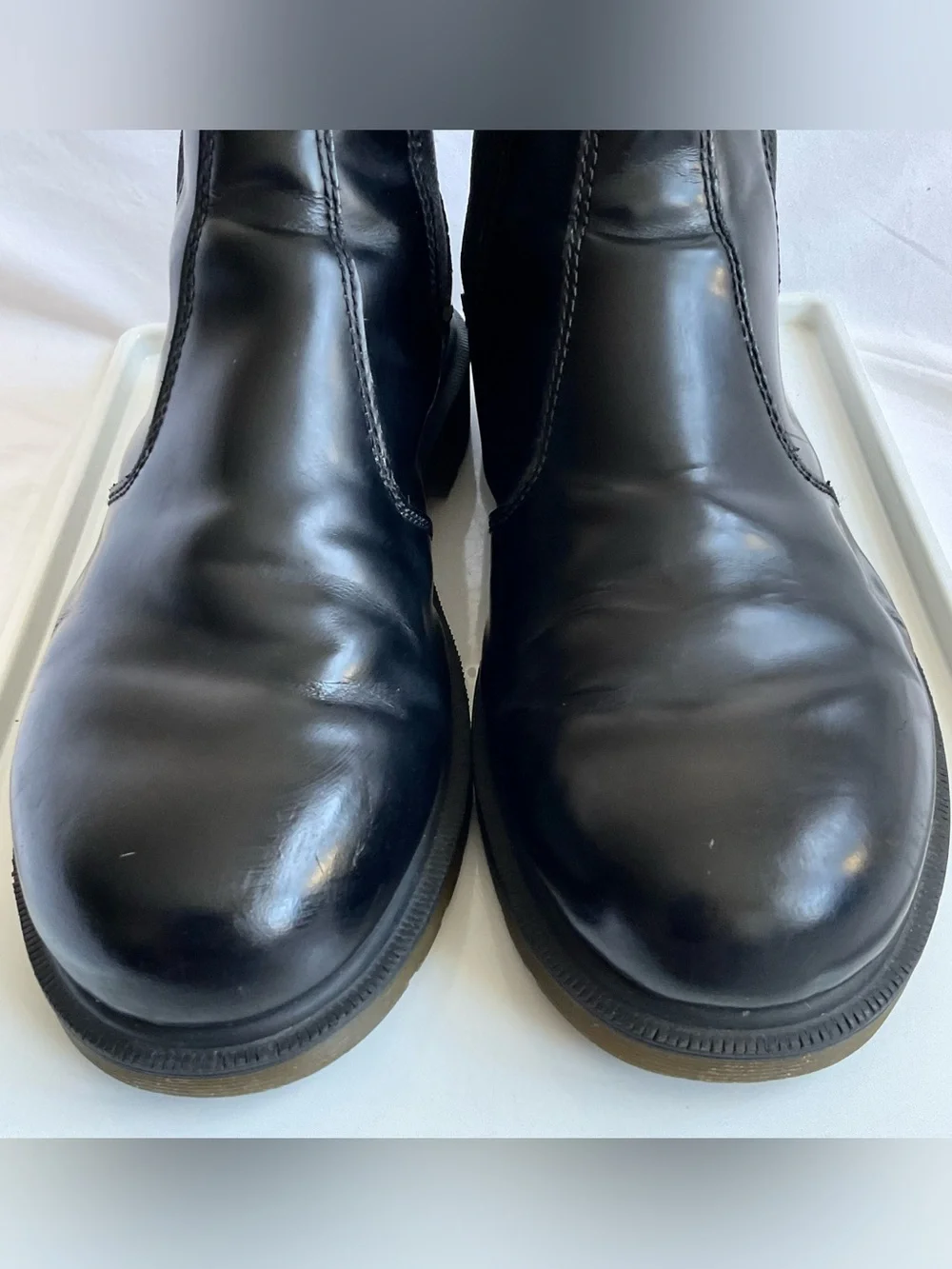 Dr. Martens | 2976 Black Smooth Leather Chelsea Boots | UK 8 US 9